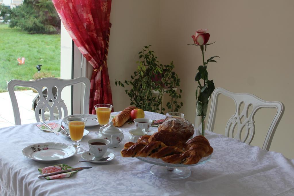 Le Clos Des Roses Сен-Регле Экстерьер фото